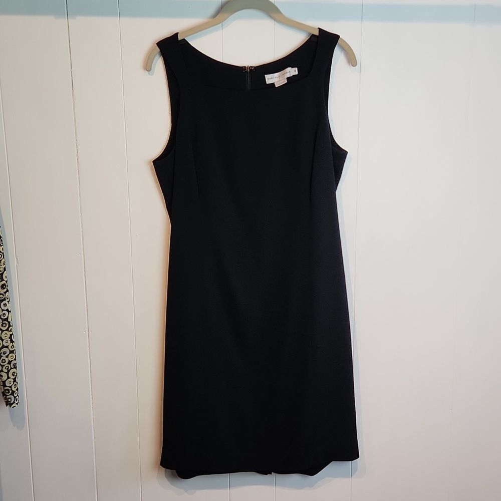 Garfield & Marks Black Square Neck Sleeveless‎ Classic Sheath Dress